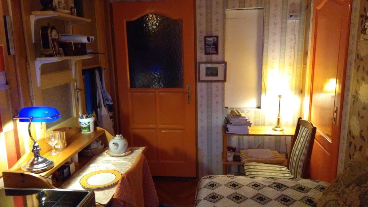 Cuki Apartment Budapest Exteriör bild